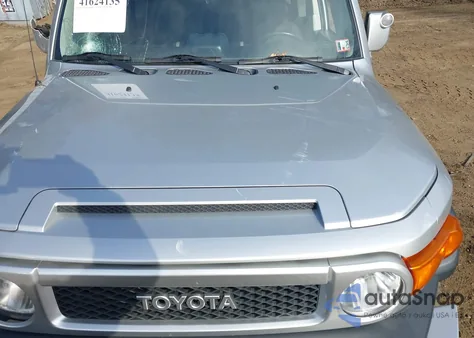 2007 Toyota Fj Cruiser z USA, uszkodzony, nr VIN JTEBU11F370099294